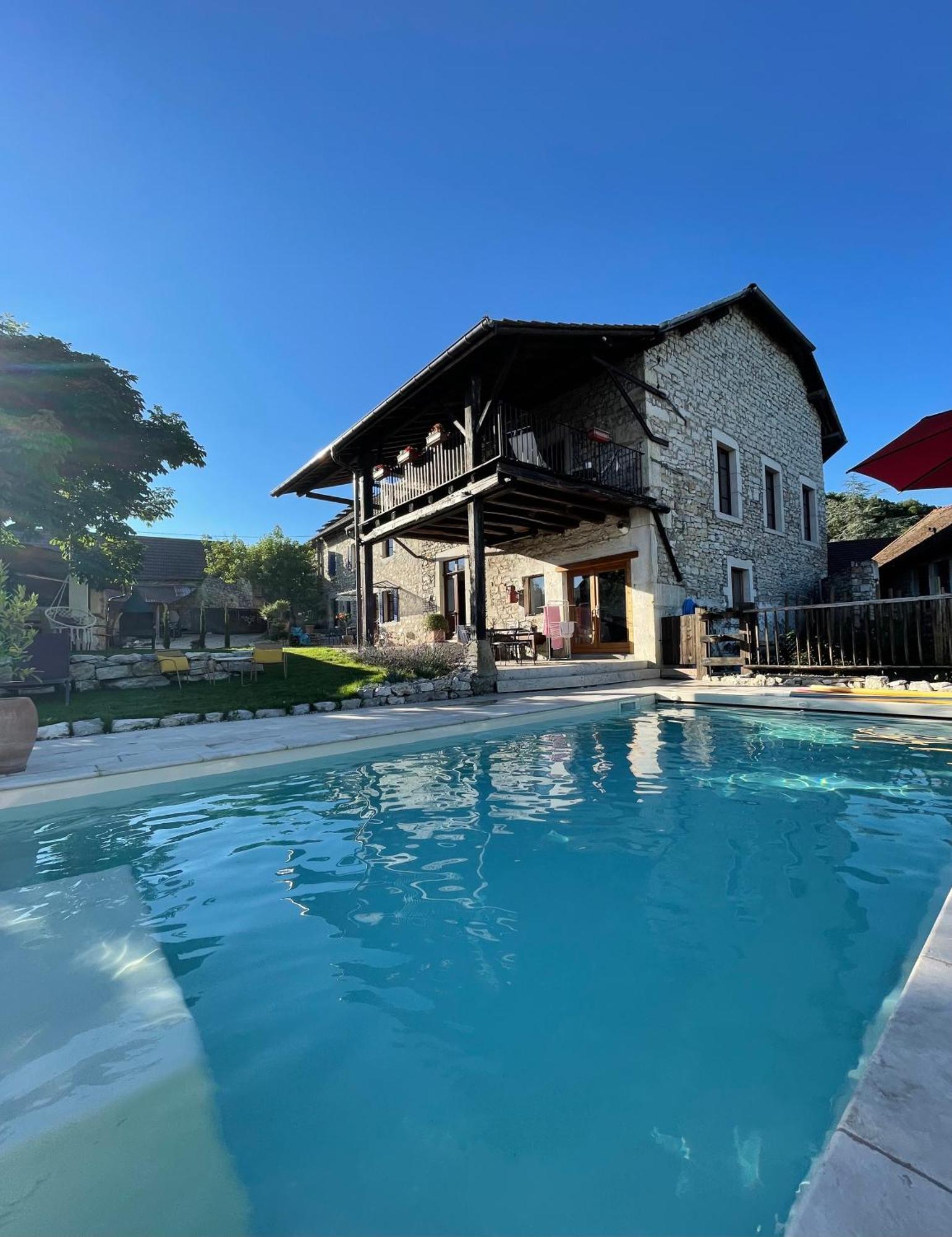Le Clos Bo-M Marignieu Exterior foto